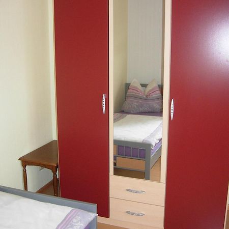Ferienwohnung วอร์มส์ ภายนอก รูปภาพ